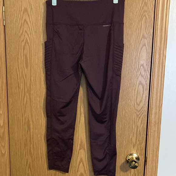 Tahari Sport Leggings - Picture 2 of 4